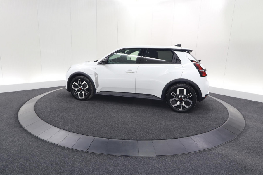 Renault 5 Comfort Range Techno 52 kWh | Camera | Adaptieve Cruise Control | Pack Winter | Apple CarPlay