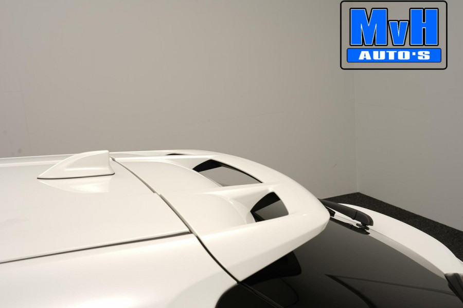 Toyota C-HR 1.8 Hybrid Style|LUXE|PARELMOER|JBL|TREKHAAK|LED