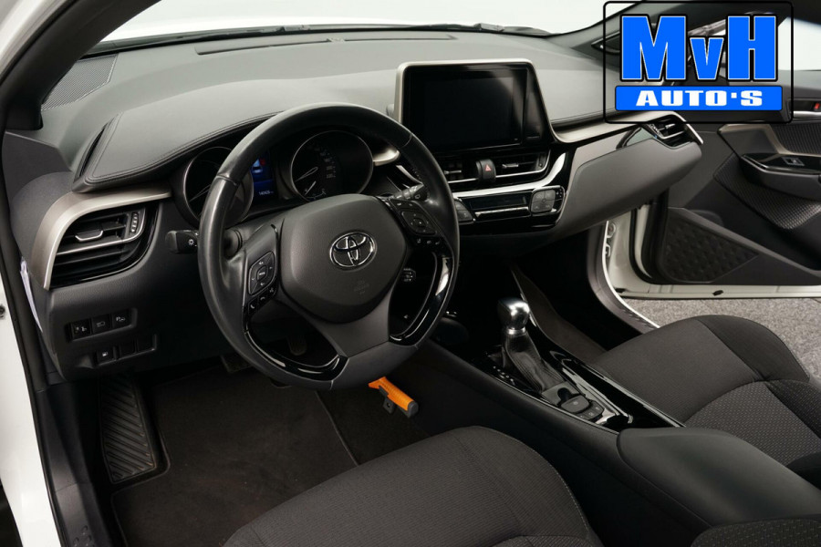 Toyota C-HR 1.8 Hybrid Style|LUXE|PARELMOER|JBL|TREKHAAK|LED