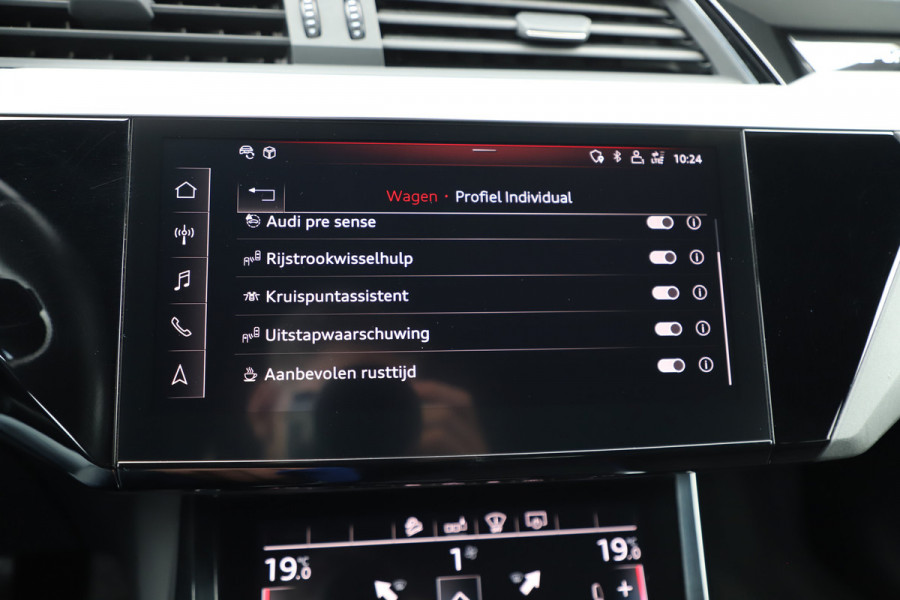 Audi e-tron 55 quattro 95 kWh S-line | 408PK | Luchtvering | Keyles-go | Head-up | Sfeerverlichting | Bang&Olufsen | Pano | Memory | 2019.