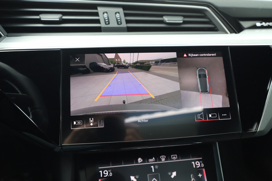 Audi e-tron 55 quattro 95 kWh S-line | 408PK | Luchtvering | Keyles-go | Head-up | Sfeerverlichting | Bang&Olufsen | Pano | Memory | 2019.