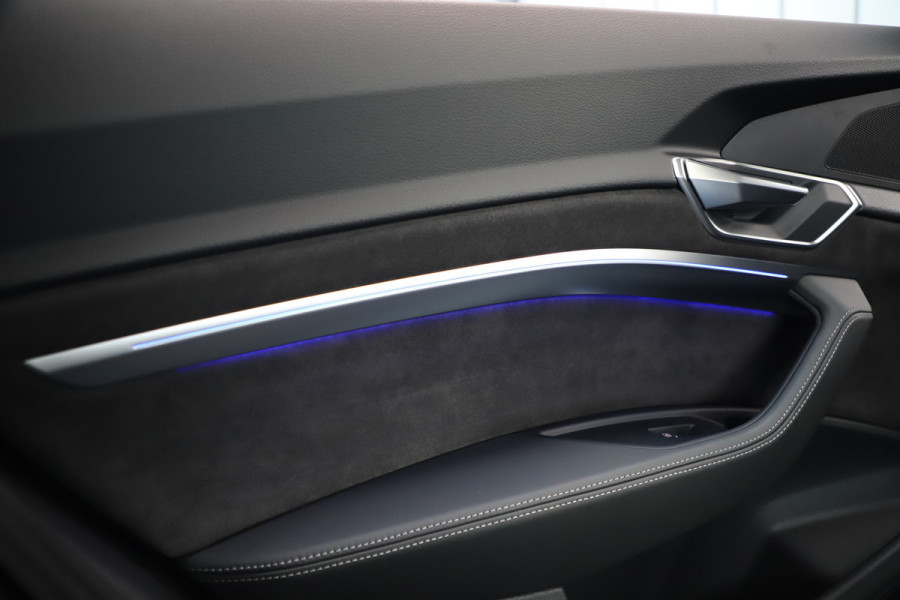 Audi e-tron 55 quattro 95 kWh S-line | 408PK | Luchtvering | Keyles-go | Head-up | Sfeerverlichting | Bang&Olufsen | Pano | Memory | 2019.