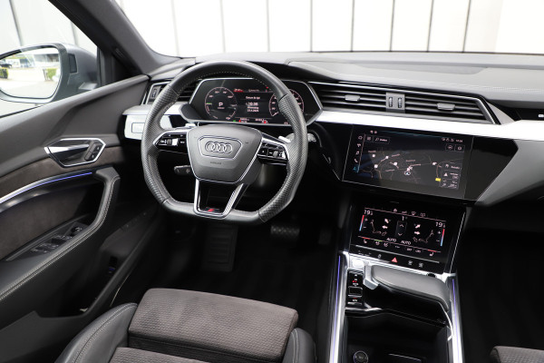 Audi e-tron 55 quattro 95 kWh S-line | 408PK | Luchtvering | Keyles-go | Head-up | Sfeerverlichting | Bang&Olufsen | Pano | Memory | 2019.