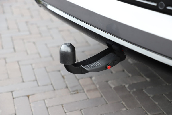 Audi e-tron 55 quattro 95 kWh S-line | 408PK | Luchtvering | Keyles-go | Head-up | Sfeerverlichting | Bang&Olufsen | Pano | Memory | 2019.
