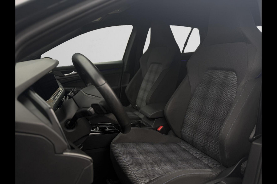 Volkswagen Golf 1.4 eHybrid GTE 245PK DSG | IQ.Light | Navi | Apple CarPlay | BTW Auto |