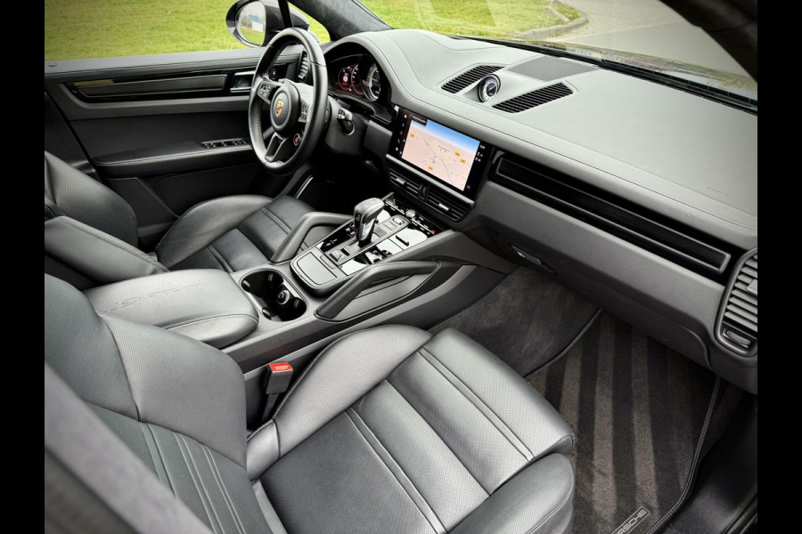 Porsche Cayenne Coupé 4.0 Turbo GT Approved garantie|Carbon|Burmester®| Keramisch|Softclose door|HUD