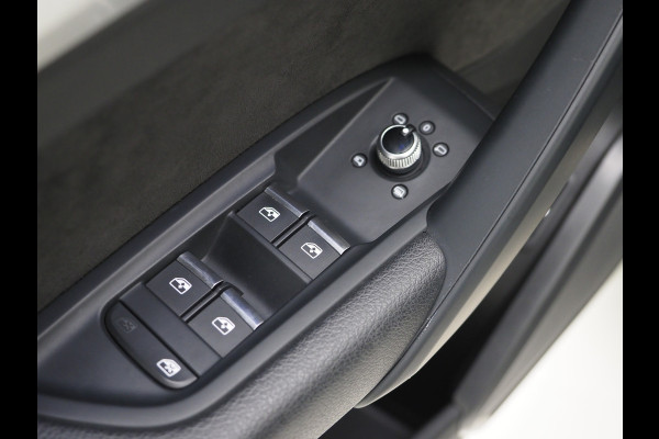 Audi Q5 55 TFSI e quattro Competition | Panoramadak | Luchtvering | Keyless | Camera | Virtual | Carplay