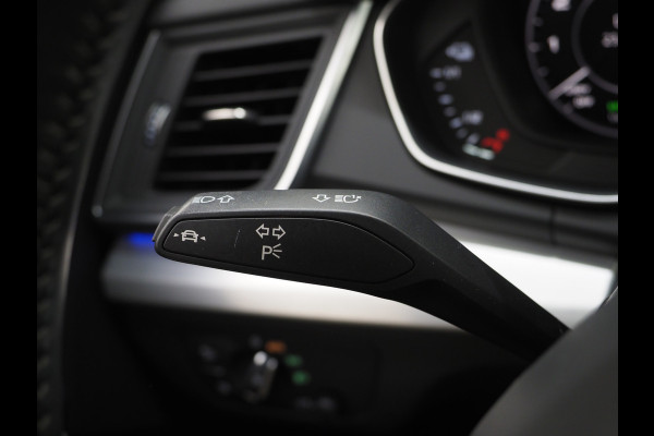 Audi Q5 55 TFSI e quattro Competition | Panoramadak | Luchtvering | Keyless | Camera | Virtual | Carplay