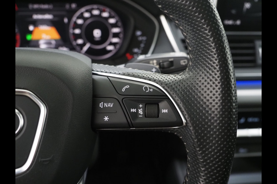 Audi Q5 55 TFSI e quattro Competition | Panoramadak | Luchtvering | Keyless | Camera | Virtual | Carplay