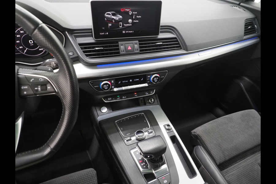Audi Q5 55 TFSI e quattro Competition | Panoramadak | Luchtvering | Keyless | Camera | Virtual | Carplay