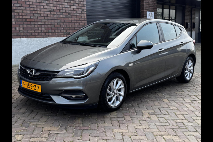 Opel Astra 1.2 Business Edition / 110 PK / Navigatie / Cruise Control / Parkeersensoren / NED-Astra