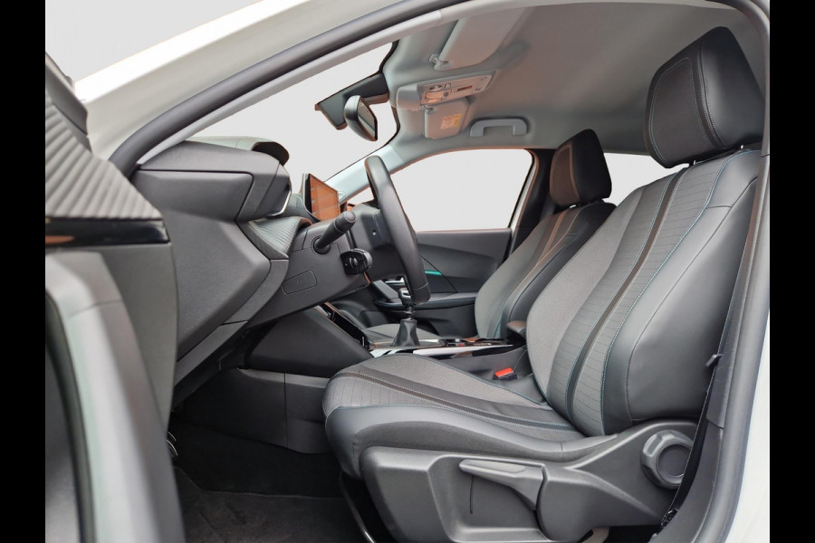 Peugeot 2008 1.2 PureTech Allure Pack | Climate | PDC | Navi | DAB | Android Auto/ Apple Carplay |
