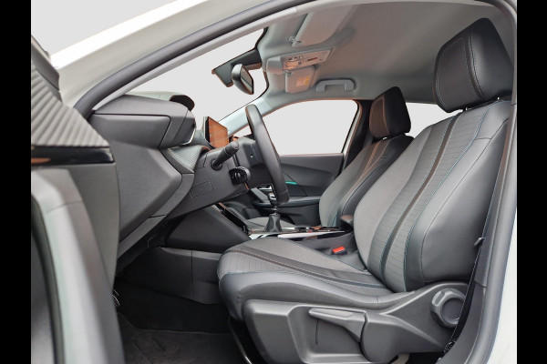 Peugeot 2008 1.2 PureTech Allure Pack | Climate | PDC | Navi | DAB | Android Auto/ Apple Carplay |