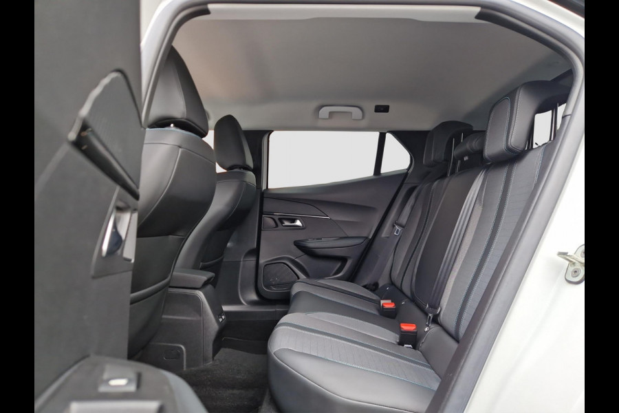 Peugeot 2008 1.2 PureTech Allure Pack | Climate | PDC | Navi | DAB | Android Auto/ Apple Carplay |