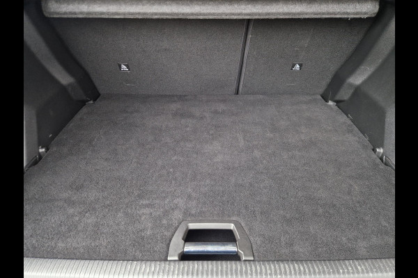 Peugeot 2008 1.2 PureTech Allure Pack | Climate | PDC | Navi | DAB | Android Auto/ Apple Carplay |