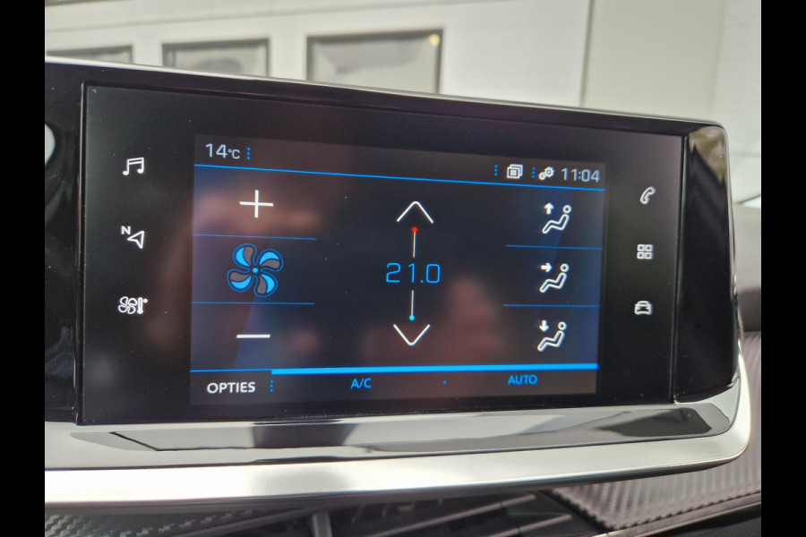 Peugeot 2008 1.2 PureTech Allure Pack | Climate | PDC | Navi | DAB | Android Auto/ Apple Carplay |