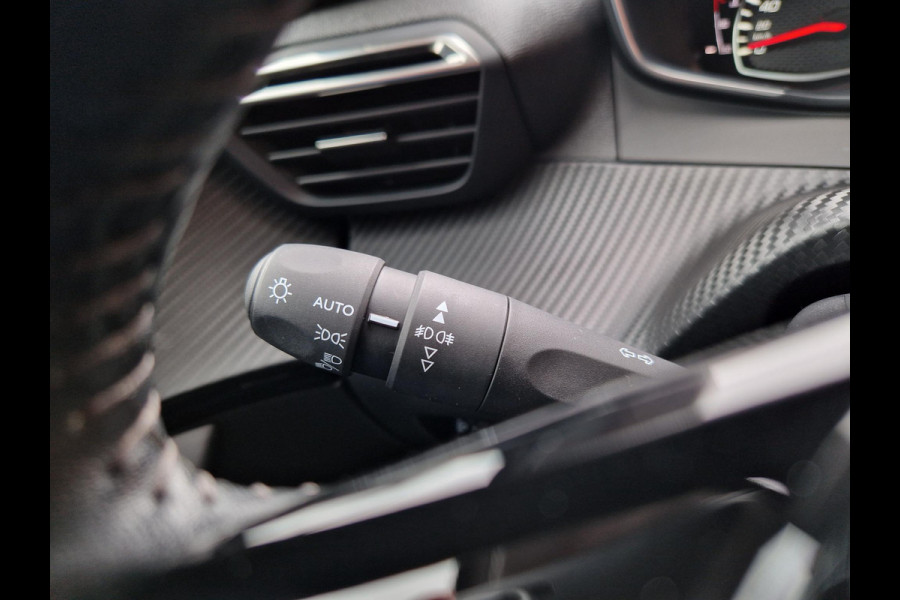 Peugeot 2008 1.2 PureTech Allure Pack | Climate | PDC | Navi | DAB | Android Auto/ Apple Carplay |