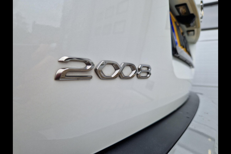 Peugeot 2008 1.2 PureTech Allure Pack | Climate | PDC | Navi | DAB | Android Auto/ Apple Carplay |