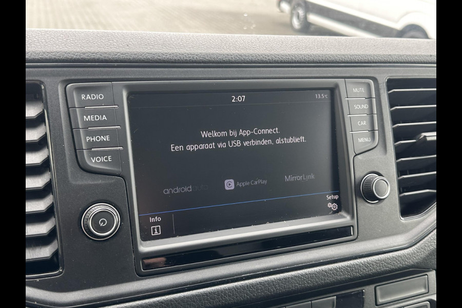 Volkswagen Crafter 35 2.0 TDI L4*BAKWAGEN*LAADKLEP*A/C*CRUISE*CARPLAY