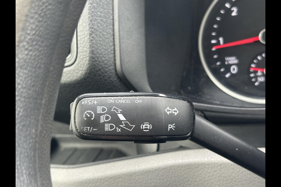 Volkswagen Crafter 35 2.0 TDI L4*BAKWAGEN*LAADKLEP*A/C*CRUISE*CARPLAY
