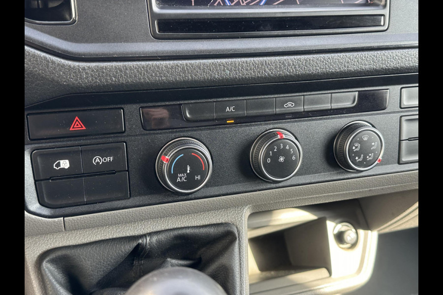 Volkswagen Crafter 2.0 TDI L3H3*CARPLAY*A/C*NAVI*CRUISE*3000KG TRGW*
