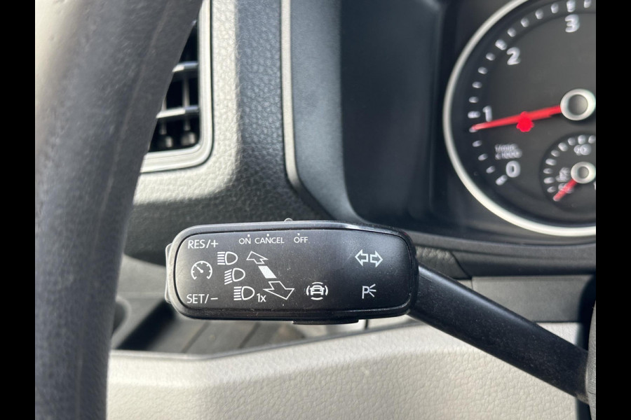 Volkswagen Crafter 2.0 TDI L3H3*CARPLAY*A/C*NAVI*CRUISE*3000KG TRGW*