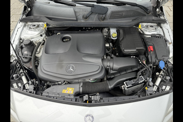 Mercedes-Benz A-Klasse BWJ 2017 | 180 123PK Lease Ed Ambition | LEDER/STOF | SPORTSTOELEN | NAVI | CLIMA | PDC | CRUISE |
