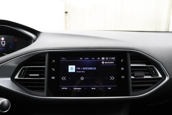 Peugeot 308 SW 1.2 Allure Pack*ACC*ECC*NAVI*CARPLAY*CAMERA*KEYLES