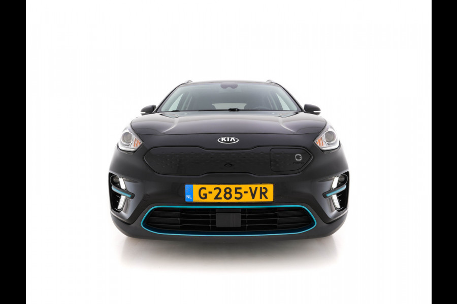 Kia e-Niro DynamicLine 64 kWh (INCL-BTW) Aut. *LEATHER-MICROFIBRE | NAVI-FULLMAP | DAB | ADAPTIVE-CRUISE | CAMERA | COMFORT-SEATS | KEYLESS | DIGI-COCKPIT | SHIFT-PADDLES | HEATED-SEATS | CARPLAY | LANE-ASSIST | 17"ALU*