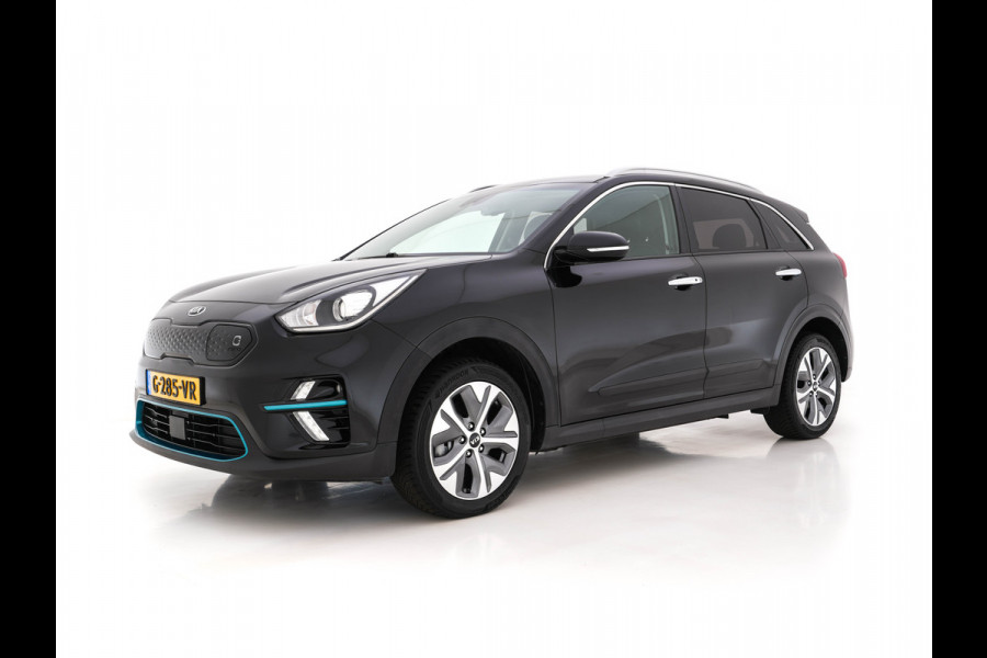 Kia e-Niro DynamicLine 64 kWh (INCL-BTW) Aut. *LEATHER-MICROFIBRE | NAVI-FULLMAP | DAB | ADAPTIVE-CRUISE | CAMERA | COMFORT-SEATS | KEYLESS | DIGI-COCKPIT | SHIFT-PADDLES | HEATED-SEATS | CARPLAY | LANE-ASSIST | 17"ALU*