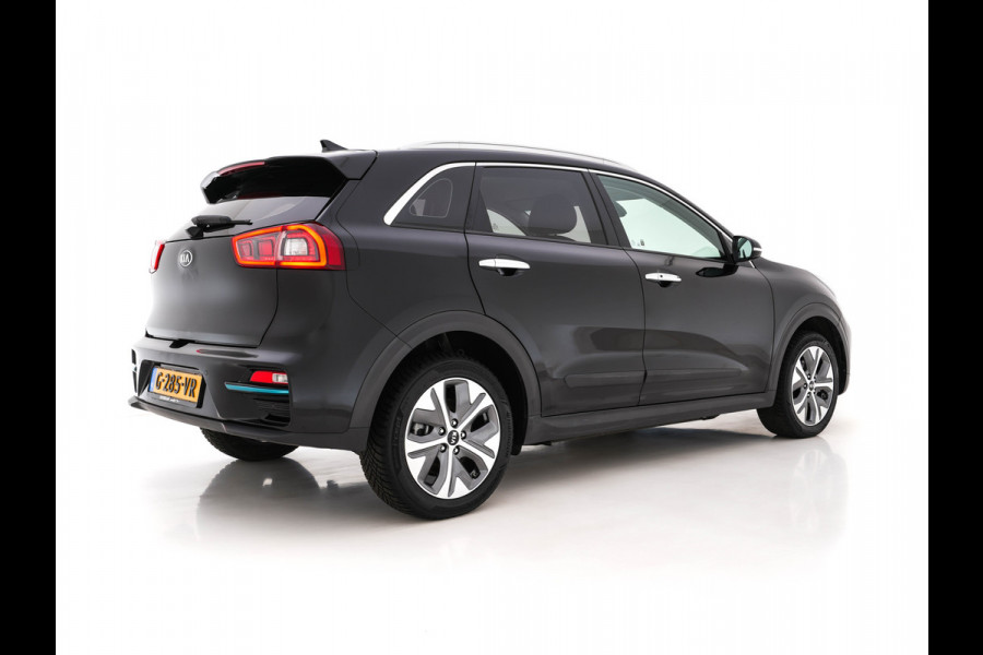 Kia e-Niro DynamicLine 64 kWh (INCL-BTW) Aut. *LEATHER-MICROFIBRE | NAVI-FULLMAP | DAB | ADAPTIVE-CRUISE | CAMERA | COMFORT-SEATS | KEYLESS | DIGI-COCKPIT | SHIFT-PADDLES | HEATED-SEATS | CARPLAY | LANE-ASSIST | 17"ALU*