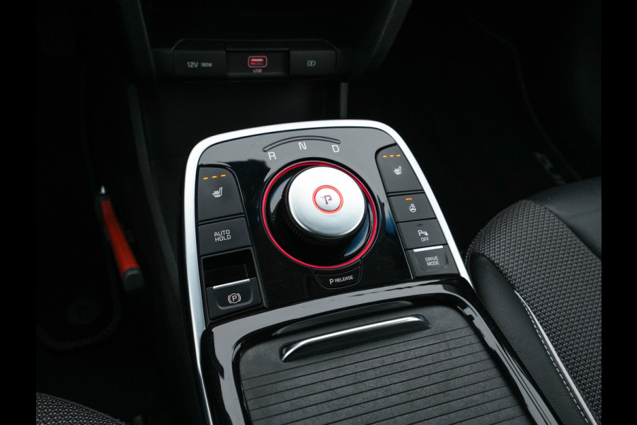 Kia e-Niro DynamicLine 64 kWh (INCL-BTW) Aut. *LEATHER-MICROFIBRE | NAVI-FULLMAP | DAB | ADAPTIVE-CRUISE | CAMERA | COMFORT-SEATS | KEYLESS | DIGI-COCKPIT | SHIFT-PADDLES | HEATED-SEATS | CARPLAY | LANE-ASSIST | 17"ALU*