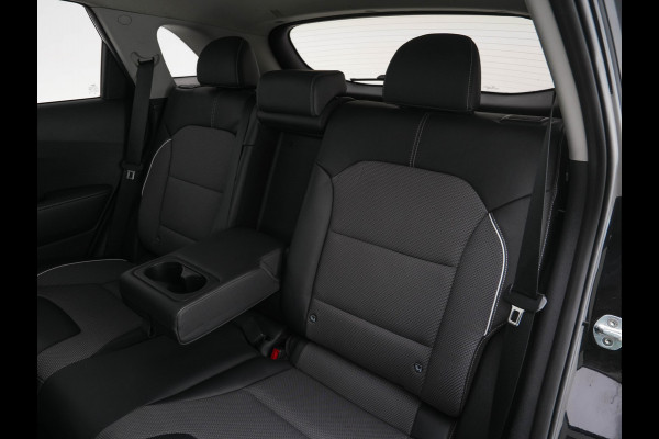 Kia e-Niro DynamicLine 64 kWh (INCL-BTW) Aut. *LEATHER-MICROFIBRE | NAVI-FULLMAP | DAB | ADAPTIVE-CRUISE | CAMERA | COMFORT-SEATS | KEYLESS | DIGI-COCKPIT | SHIFT-PADDLES | HEATED-SEATS | CARPLAY | LANE-ASSIST | 17"ALU*