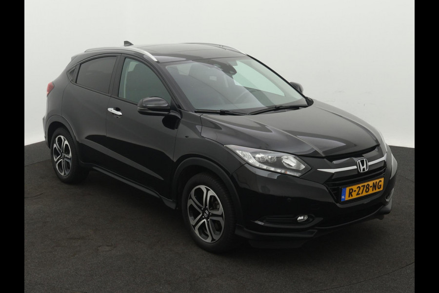 Honda HR-V 1.5 i-VTEC Executive PANO CAMERA NAVI TREKHAAK