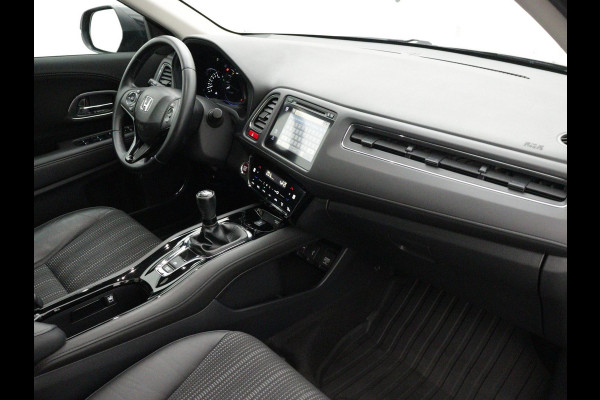 Honda HR-V 1.5 i-VTEC Executive PANO CAMERA NAVI TREKHAAK
