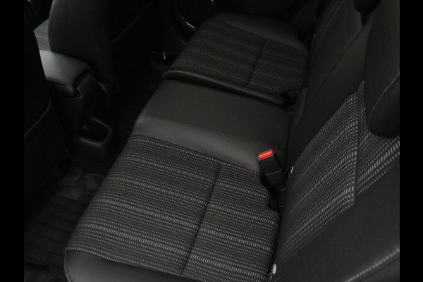 Honda HR-V 1.5 i-VTEC Executive PANO CAMERA NAVI TREKHAAK