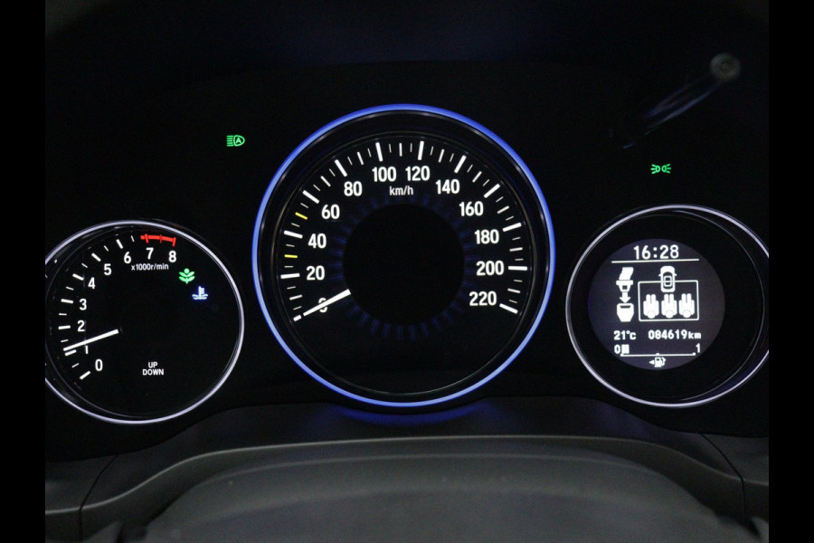 Honda HR-V 1.5 i-VTEC Executive PANO CAMERA NAVI TREKHAAK
