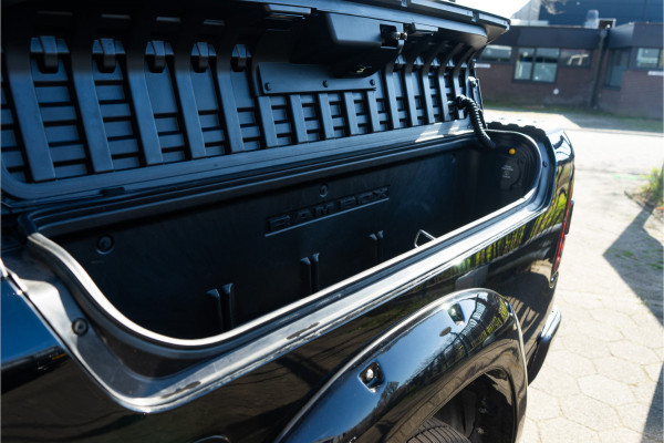 Dodge Ram 1500 5.7 V8 4x4 Crew Cab Limited 402PK | Blacked | Wide | Lucht | VOL! 12 MND Garantie