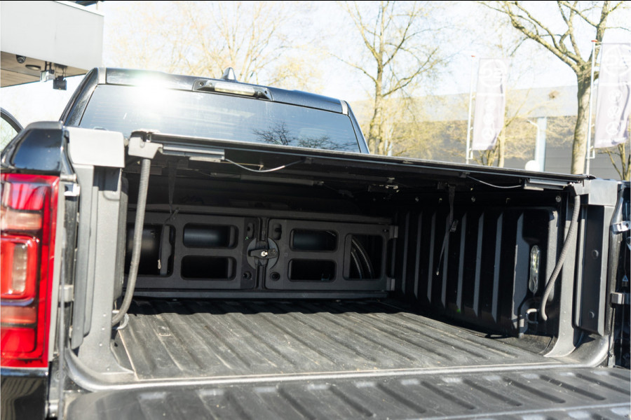 Dodge Ram 1500 5.7 V8 4x4 Crew Cab Limited 402PK | Blacked | Wide | Lucht | VOL! 12 MND Garantie