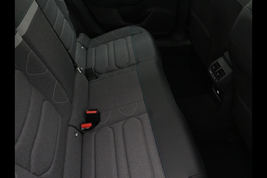 Citroën C4 1.2 130pk AUT. Plus CAMERA CARPLAY CRUISE NAVI LED