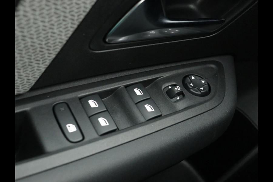 Citroën C4 1.2 130pk AUT. Plus CAMERA CARPLAY CRUISE NAVI LED