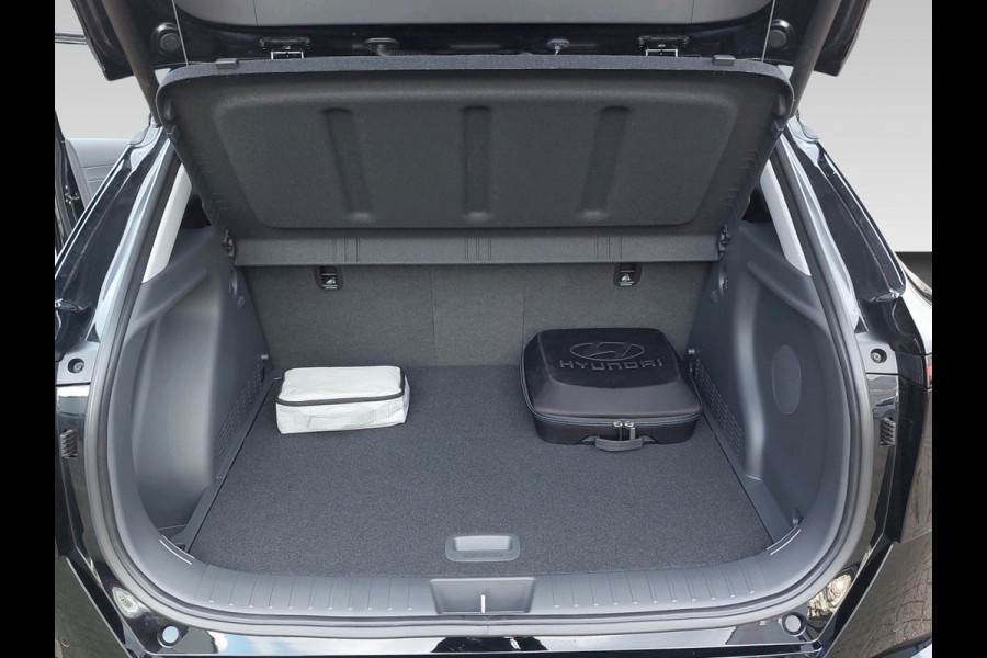 Hyundai KONA ELECTRIC Premium 65.4 kWh VAN: €47.285 VOOR: €41230