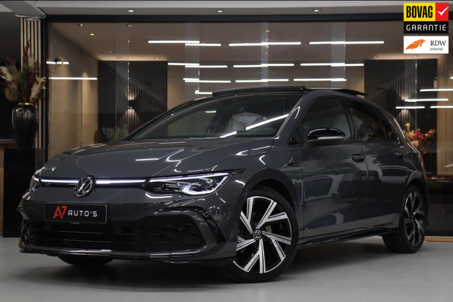 Volkswagen Golf 1.5 eTSI R-Line 150 PK Pano/Blackstyle/Cam/HUD/ACC/LANEASSIST/VOL
