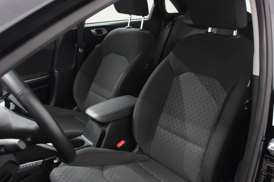 Kia Ceed 1.0 T-GDi Comfort | Navigatie | Apple Carplay/ Android Auto | Airco | Dab | Camera | Stoelverwarming | Lichtmetalen Velgen