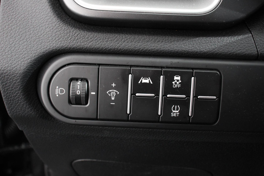 Kia Ceed 1.0 T-GDi Comfort | Navigatie | Apple Carplay/ Android Auto | Airco | Dab | Camera | Stoelverwarming | Lichtmetalen Velgen