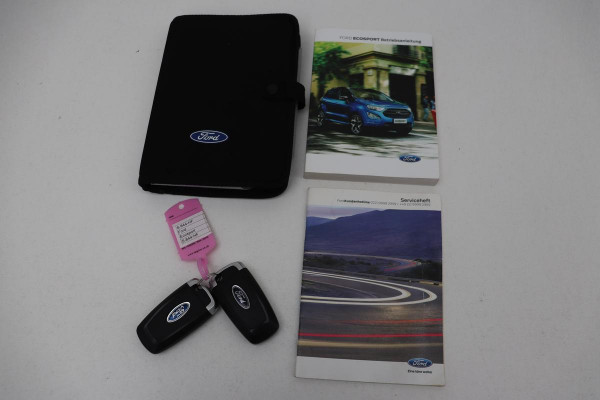 Ford EcoSport 1.0 EcoBoost ST-Line Black | Stoel & stuurverwarming | Camera | Carplay | Half leder | Climate control | Cruise control