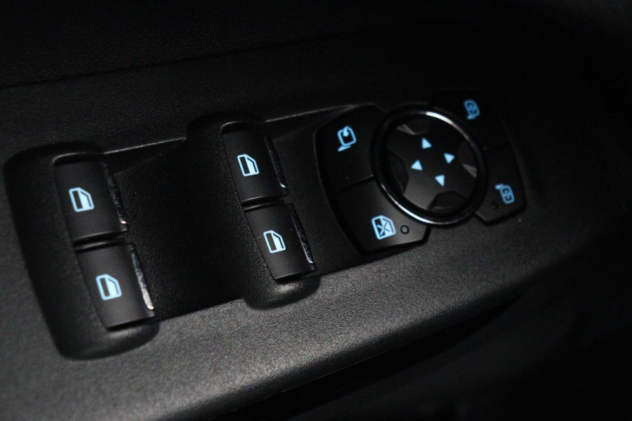 Ford EcoSport 1.0 EcoBoost ST-Line Black | Stoel & stuurverwarming | Camera | Carplay | Half leder | Climate control | Cruise control