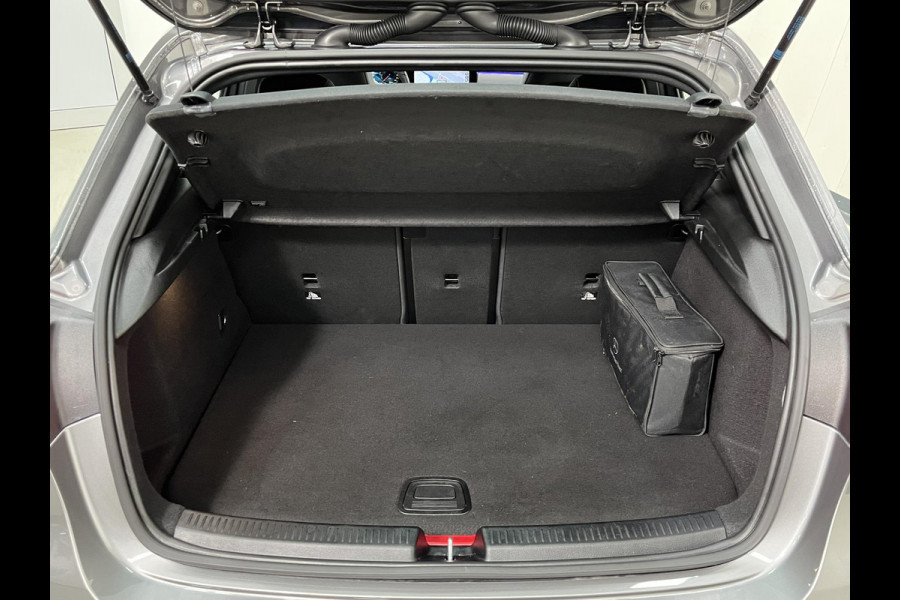 Mercedes-Benz A-Klasse 250 e AMG Line*PANO*WIDESCREEN*AMBIENTE LIGHT*BTW*
