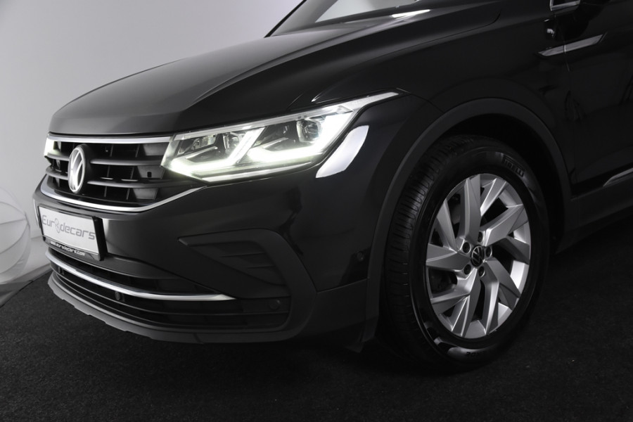 Volkswagen Tiguan 1.5 TSI Life *1ste Eigenaar*Leer*Panoramadak*Memory*