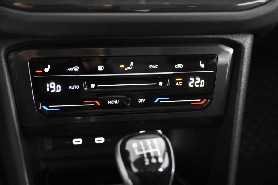 Volkswagen Tiguan 1.5 TSI Life *1ste Eigenaar*Leer*Panoramadak*Memory*